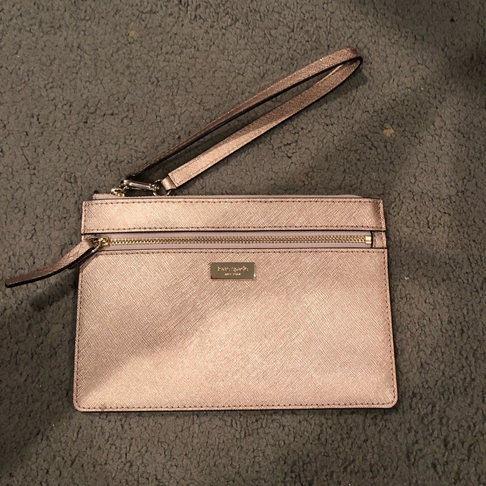 NWOT Kate Spade wristlet